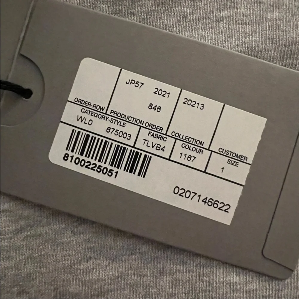 Balenciaga Wide Fit Hoodie w Embroidered back NWT - Picture 4 of 11